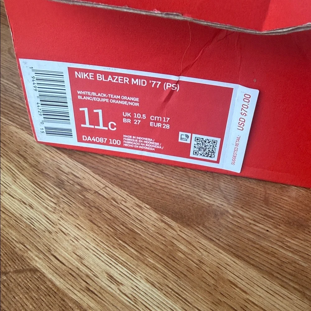 Nike‎ Kids' Navy and Orange Sneakers